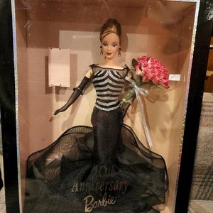 Barbie  40th Anniversary barbie  Beautiful doll!